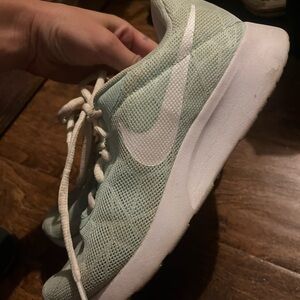 Nike tennis shoes